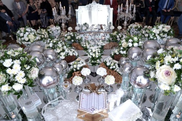 سفره عقد سالن آینه