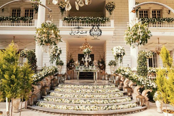 ورودی سالن عقد ایرانی